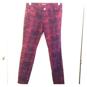 Express Red and Blake Snakeskin Print Jeans Size 8